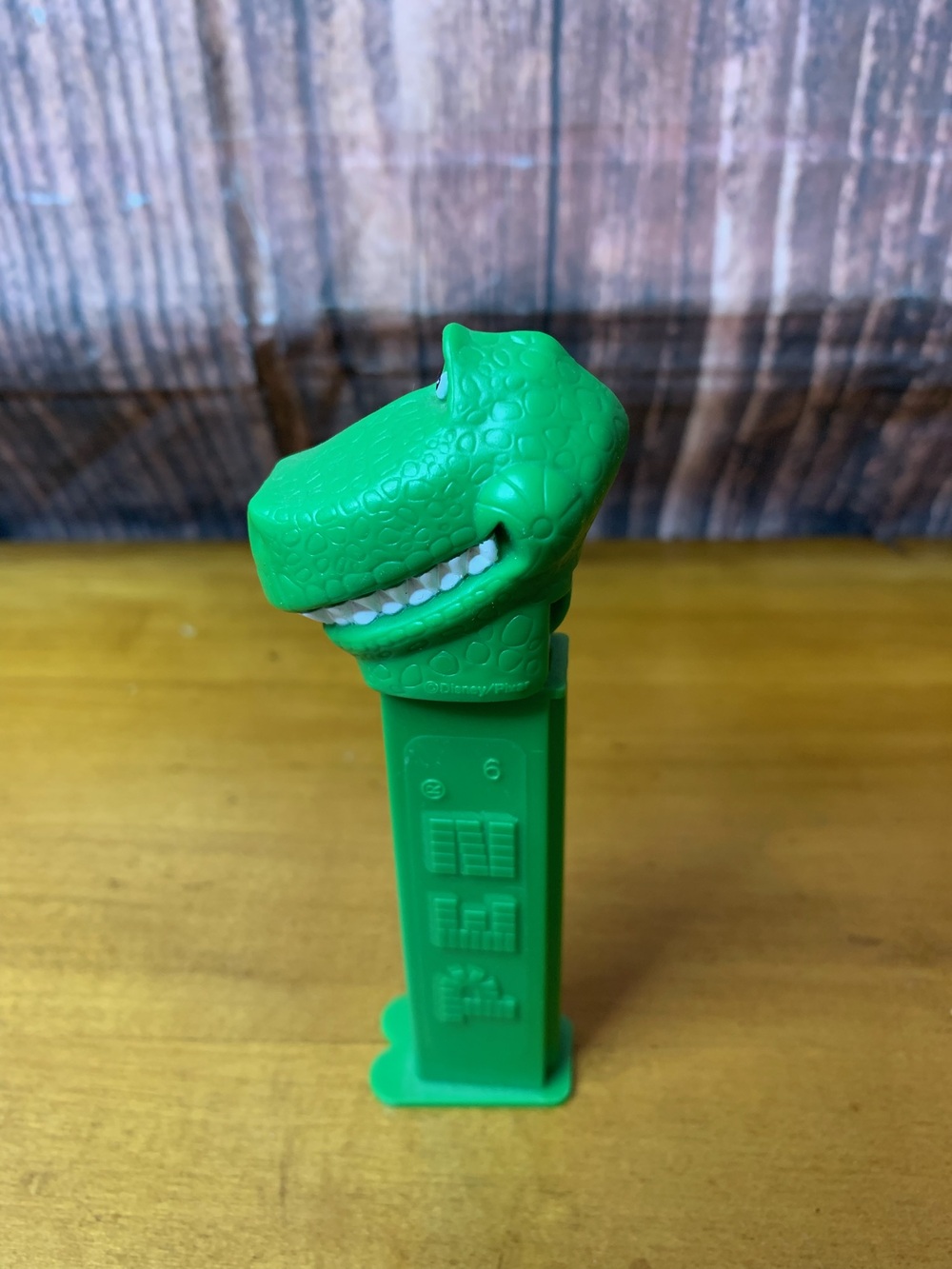 PEZ‎ Disney Pixar Toy Story Rex Green Dinosaur Candy - Picture 2 of 4